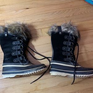 Women’s Joan of Artic Boots
